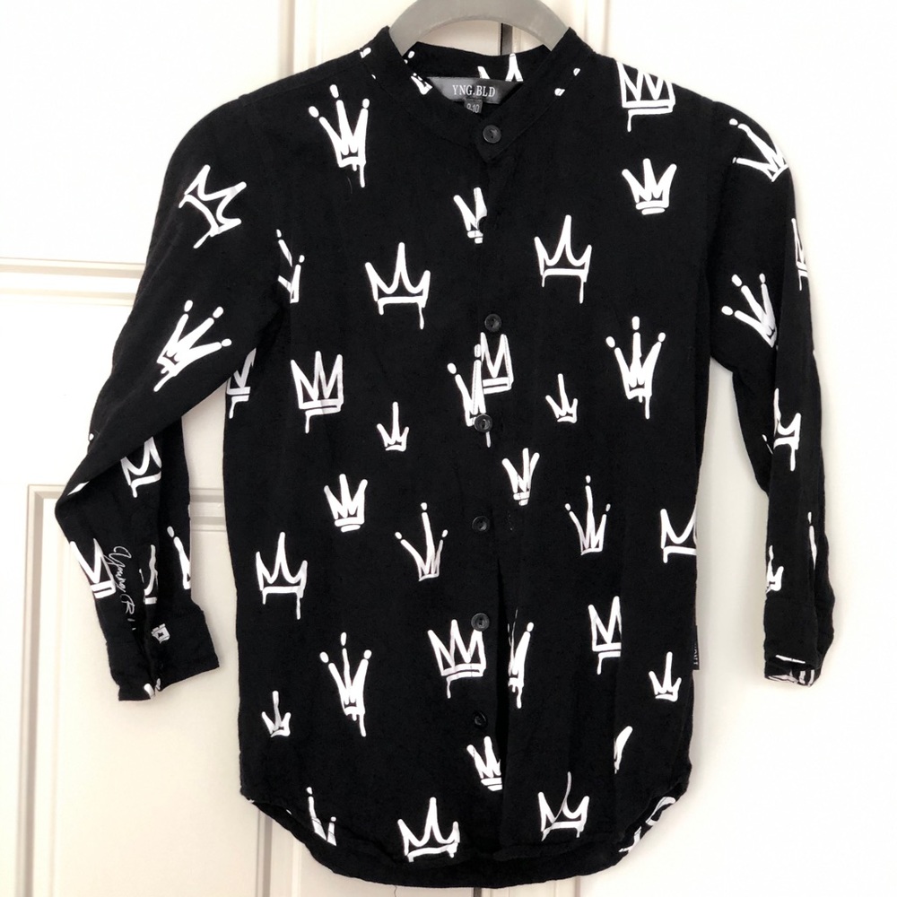Youngblood size  9-10 button up